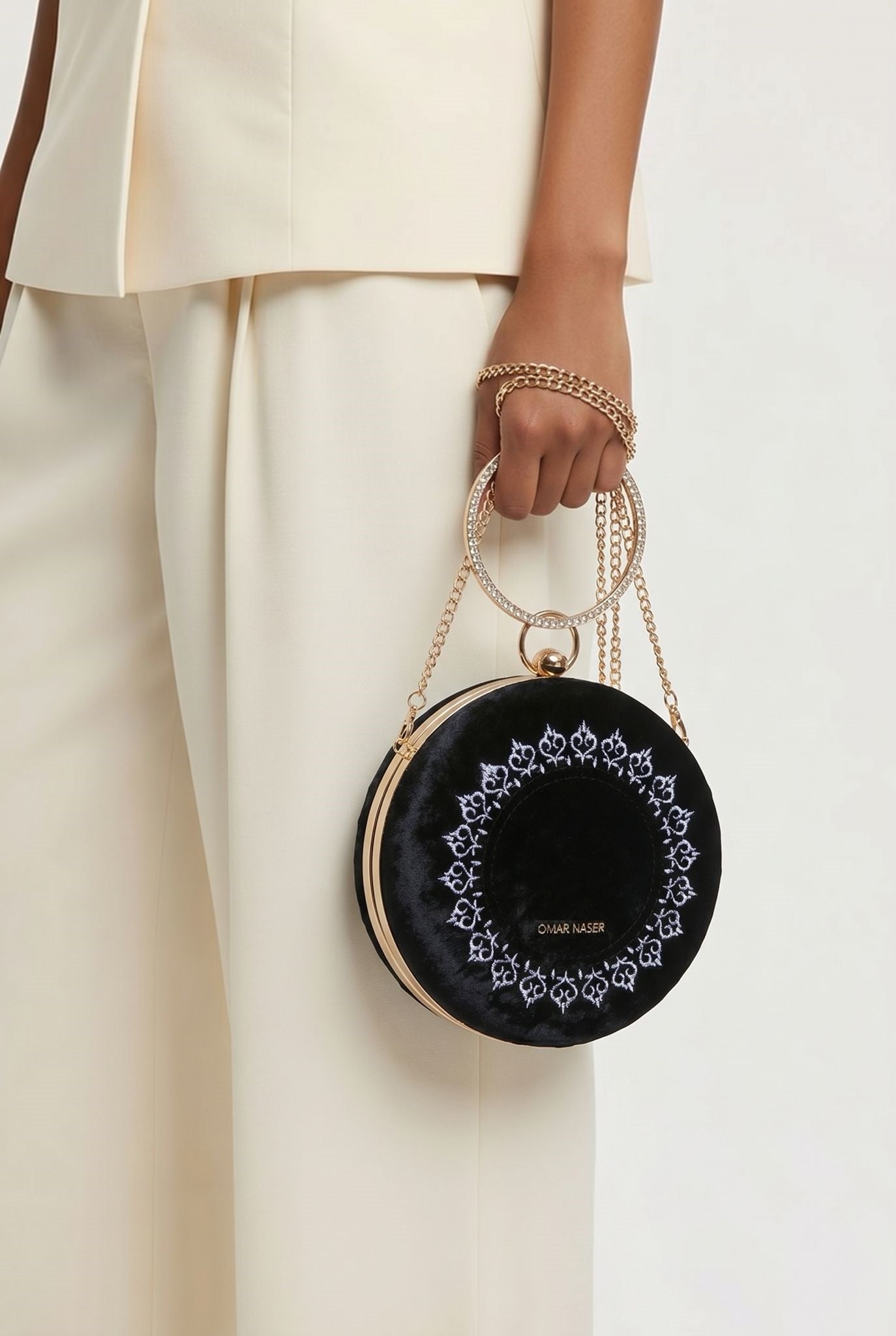 The "Azza" Collection